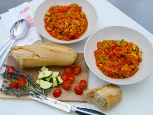 La Cocotte: Gemüse-Schmortopf mit roten Linsen_6 | Rezept Dr. Alexa Iwan