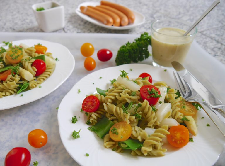 Glutenfrei: Nudelsalat mit Fusilli Grüne Erbsen - good food blog