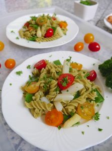Salat mit Grüne Erbsen Pasta_1 | Rezept Dr. Alexa Iwan